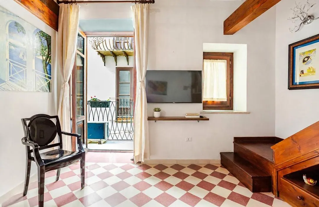 Dimora Degli Scalzi - Dive Into Palermo'S History-1